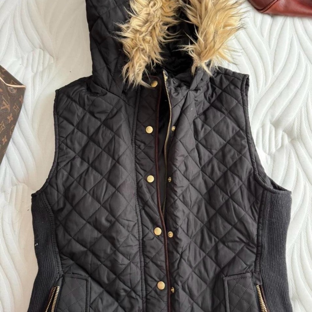 Active USA Black Quilted Vest with Faux Fur Hood